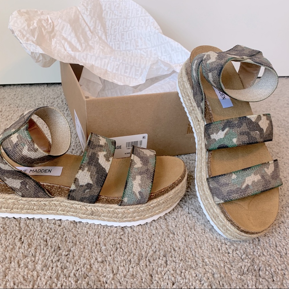 Steve Madden Kimmie Elastic Strappy Sandals size 7 Brand New - Never worn!